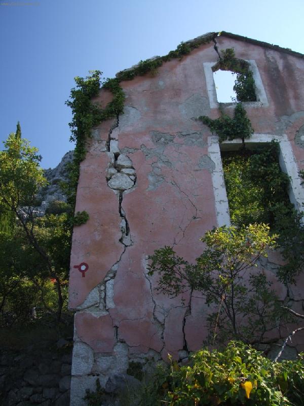 Foto: po zem�t�esen�...-Poda�a