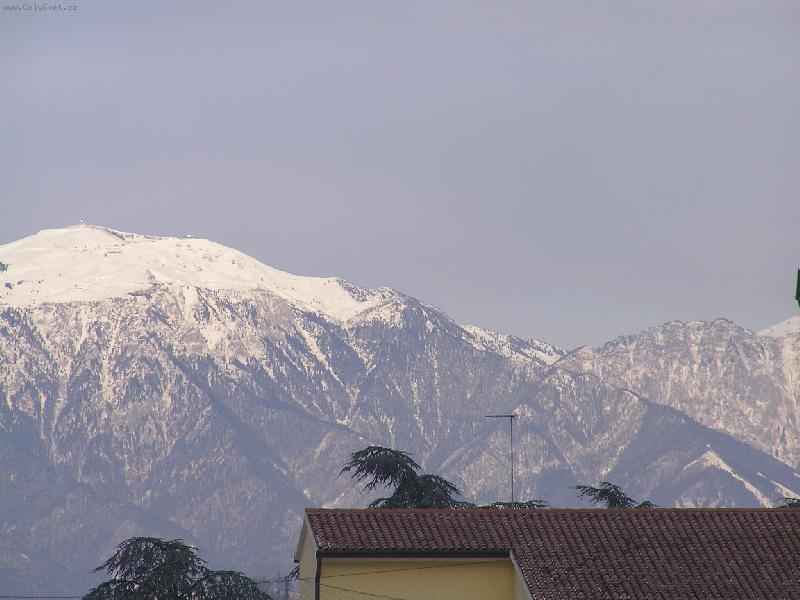 Foto: Pohled z domu